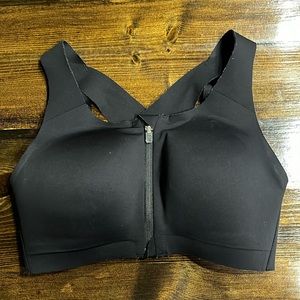 ❤️SOLD❤️Lululemon Enlite Front Zip Bra